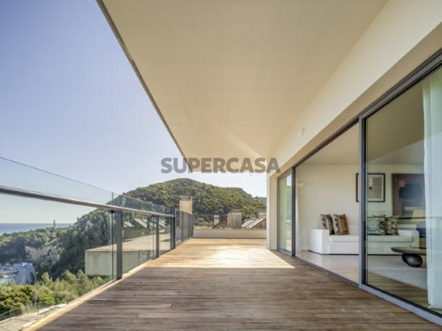 Apartamento T2 perto da praia, no Harbour View II, Sesimbra