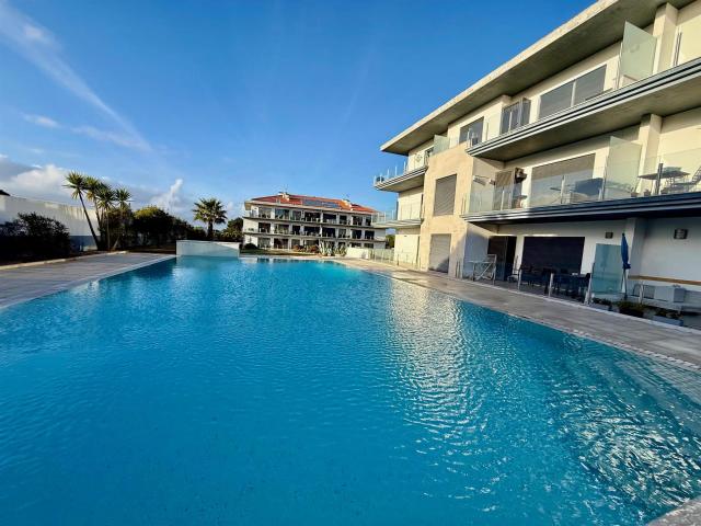 Apartamento T2, piscina comum e lugar de estacionamento Sã. 108m² São Martinho Do Porto