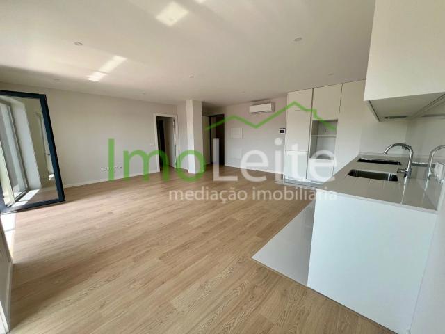 Apartamento T2 Póvoa de Varzim Novo Arrendar