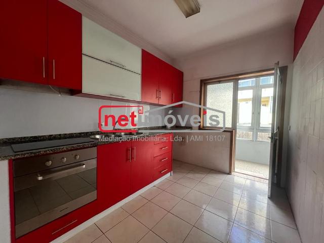 Apartamento T2 Próximo à Estação de Comboio de Ermesinde