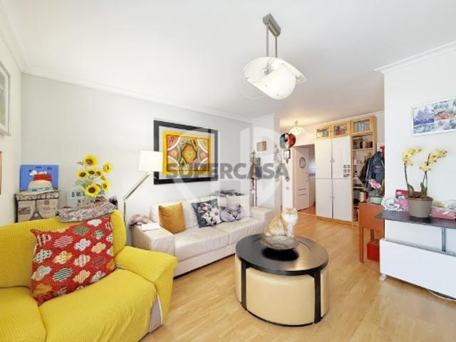 Apartamento T2 Pronto a Habitar na Buraca Amadora