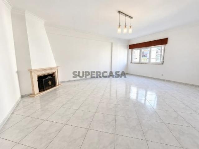 Apartamento T2 | Queluz