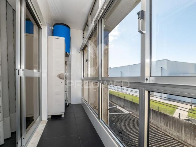 Apartamento t2 quinta da capela, s. lázaro arrendamento
