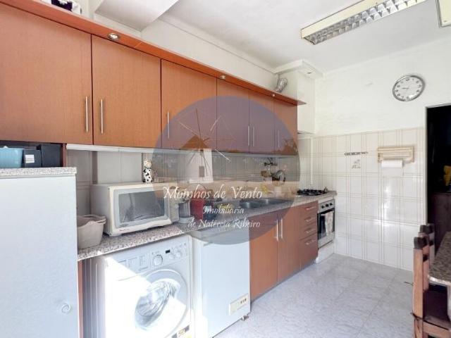 Apartamento T2 R/C Centro do Lavradio