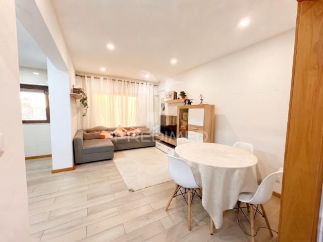 Apartamento T2 | Remodelado | Massamá | Arrendamento