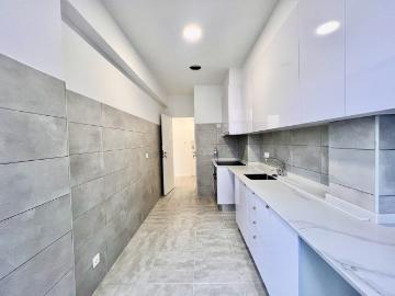 Apartamento T2 Remodelado no Cacem