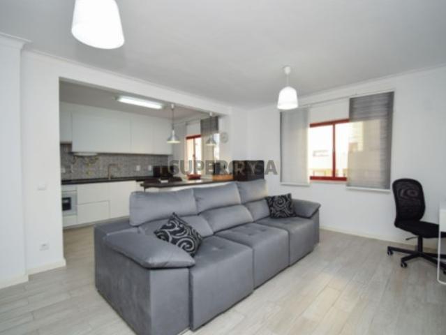 Apartamento T2 Remodelado Alcochete