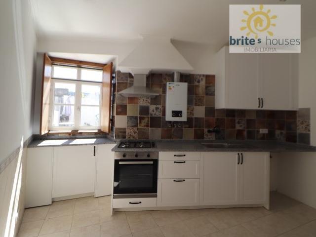 Apartamento T2 Remodelado, Centro Histórico de Tomar