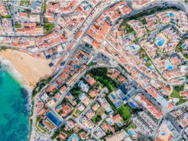 Apartamento T2 Remodelado com Rooftop em Carvoeiro