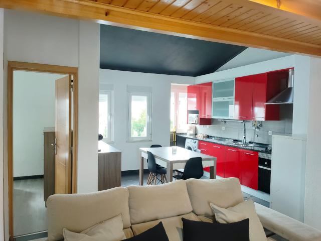 Apartamento T2 Remodelado e Mobilado | Olivais Sul