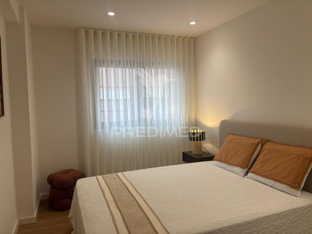 Apartamento T2 remodelado e mobilado na Povoa de Varzim