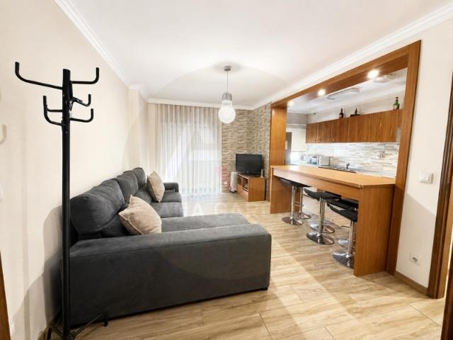 Apartamento T2 Remodelado + sótão transformado em T3 Bairro de São Miguel