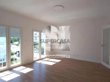 Apartamento T2 renovado