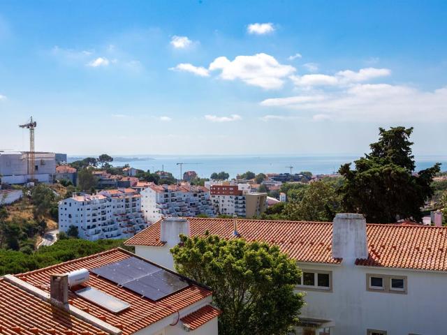 Apartamento T2 Renovado – Cascais 87m² Cascais e Estoril