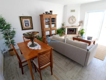 Apartamento T2 com vista mar localizado no Cerro de Malpique. 107m² Albufeira e olhos de água