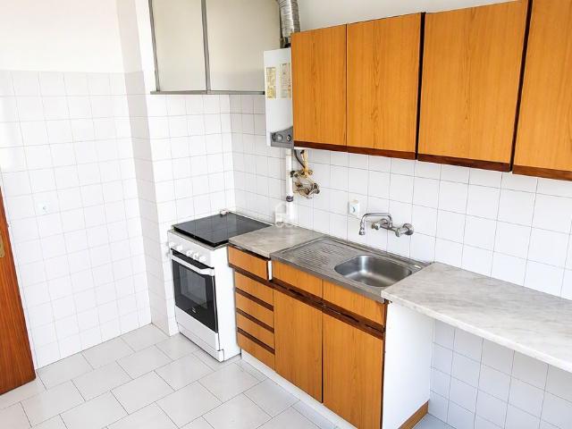 Apartamento T2 Renovado em Cascais
