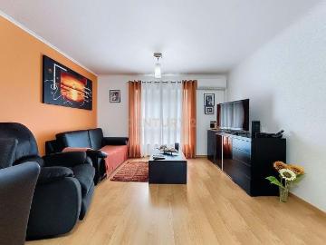 Apartamento T2 Renovado no Livramento – Conforto, Modernidade e Excelente Localização