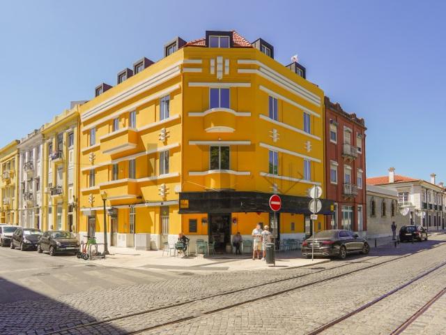 Apartamento T2 Renovado para Venda junto ao IPO, em 7 Rios, Lisboa