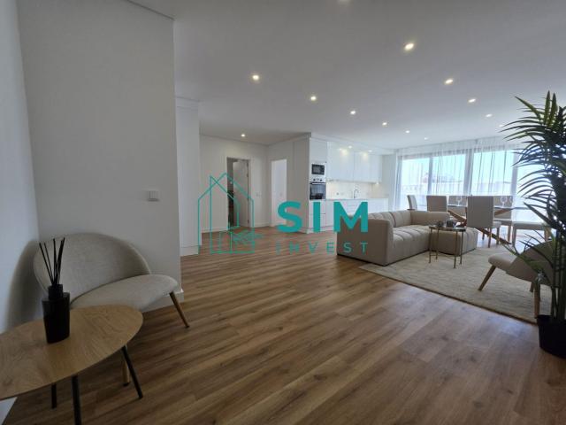 Apartamento T2 recente no Centro de Olhão
