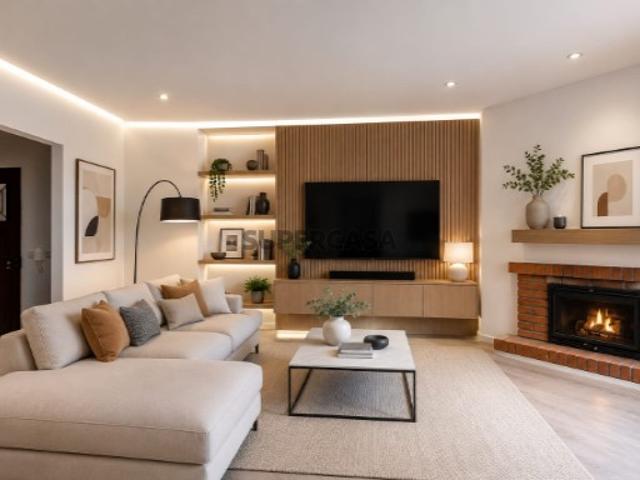 Apartamento T2 Rés do Chão com garagem privativa, e a localização ideal entre Coimbra, Soure e Pombal !
