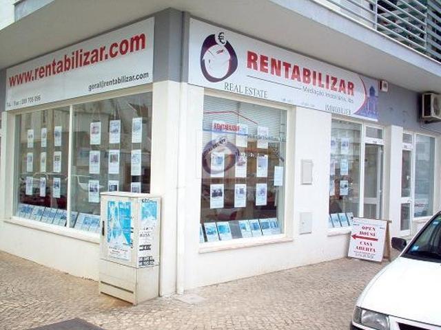 Apartamento T2, rés do chão com logradouro