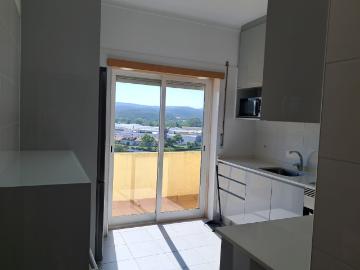 Apartamento T2 Rio Maior*RIOMAGIC