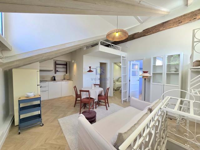Apartamento T2 São Vicente, Lisboa, arrendamento VLX 216596