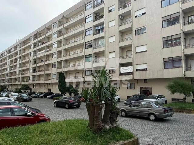 Apartamento T2 + 1 S. Vítor