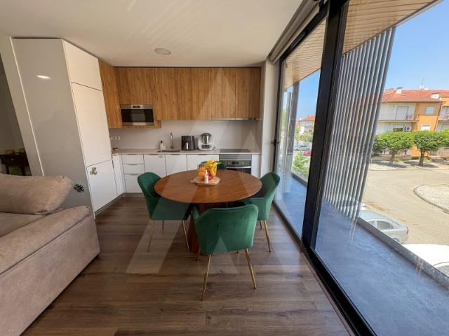 Apartamento T2 Semi Novo em Albergaria a Velha!