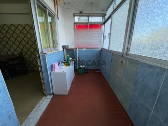 Apartamento T2, situado em Alfena em zona muito calma