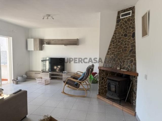 Apartamento T2 situado São Bartolomeu de Messines