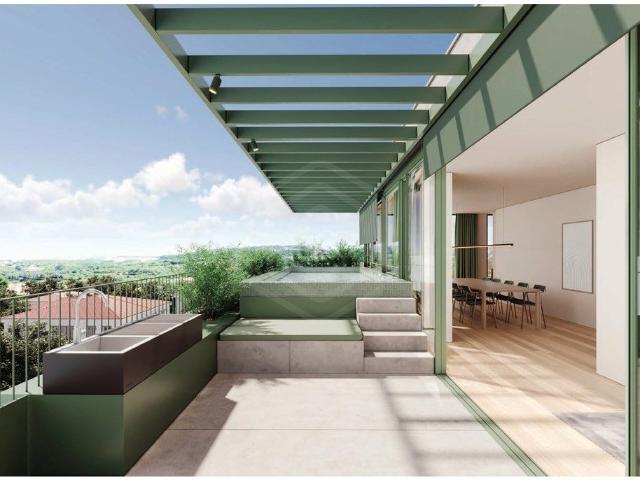 Apartamento T3+1 com Varanda com 2 lugares de garagem 168m² Lordelo do Ouro e Massarelos