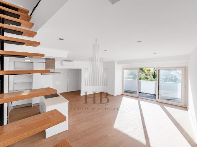 Apartamento T3+1 duplex com terraço