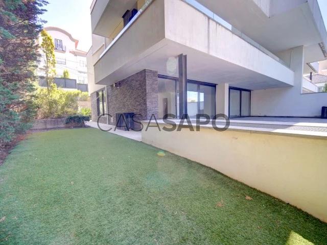 Apartamento T3+1 Duplex para alugar em Cascais