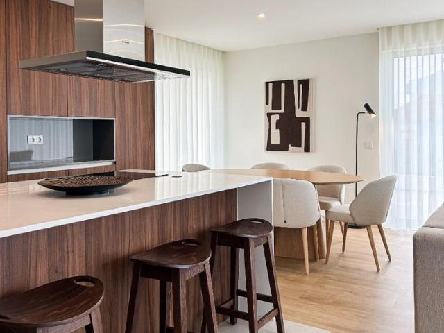 Apartamento T3+1 Duplex para Arrendar