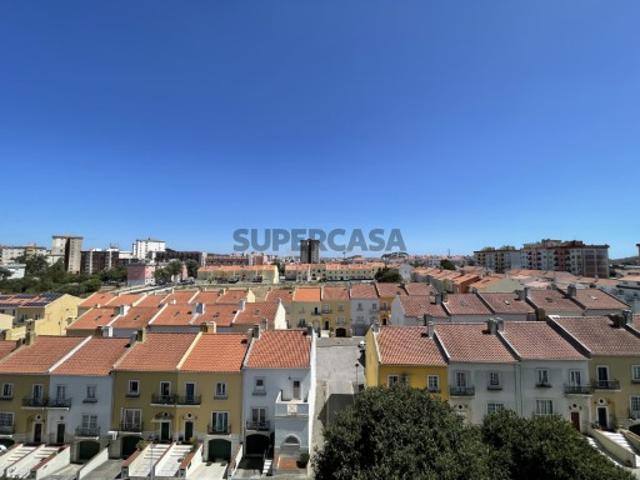 Apartamento T3+1 Duplex para venda na Cavaleira em Algueirão Mem Martins