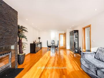 Apartamento T3+1 Duplex Venda em Mafamude e Vilar do Paraíso. 159m² Mafamude