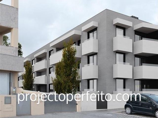 Apartamento T3+1 Duplex Venda em Gulpilhares e Valadares,Vil. 127m² Gulpilhares
