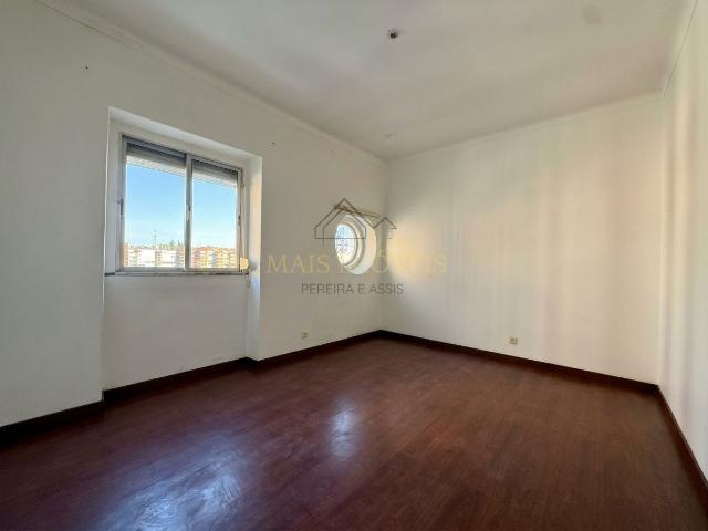 APARTAMENTO T3 EM CELAS | COIMBRA