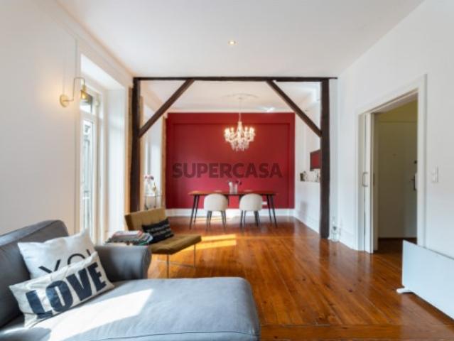 Apartamento T3+1 em Arroios, remodelado, Lisboa
