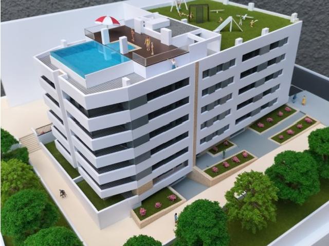 Apartamento T3+1, novo, varanda com churrasqueira  piscina e playground na cobertura do prédio, em Moreira da Maia