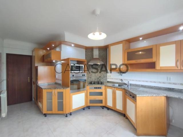 Apartamento T3+1 para alugar em Torres Vedras