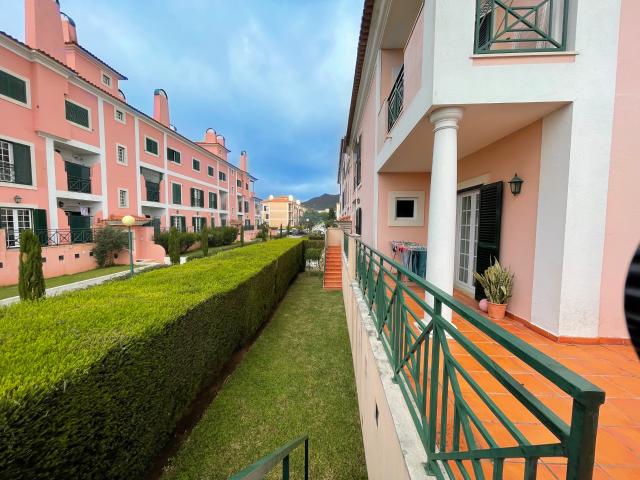 Apartamento T3+1, para arrendar, jardim privado, condomínio piscina, Beloura