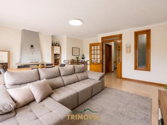 Apartamento T3+1 Venda em Fajões,Oliveira de Azeméis