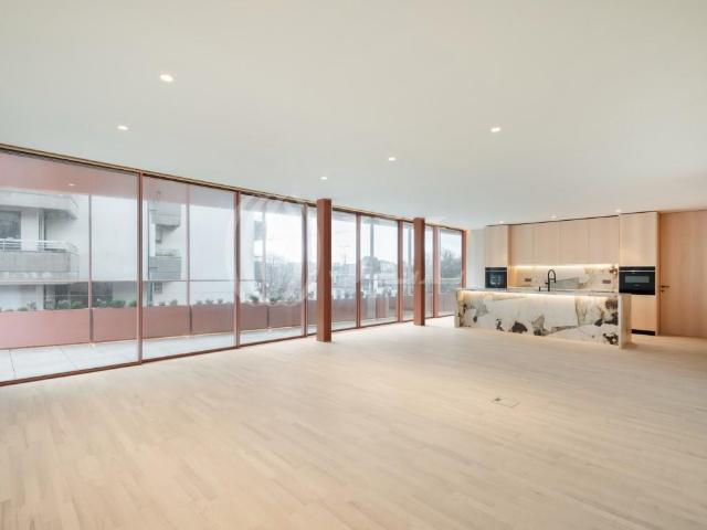Apartamento T4+1 com terraço, na Foz do Douro, Porto 0m² Aldoar, Foz do Douro e Nevogilde