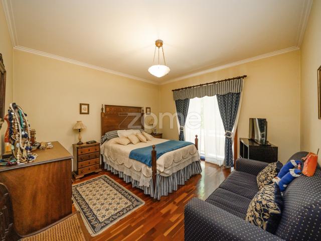 Apartamento T4+1 em Lamaçães, Braga