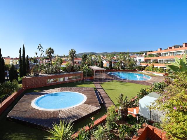 Apartamento T4 4 Suites Terraço Quinta da Beloura Es. 203m² Agualva e Mira Sintra