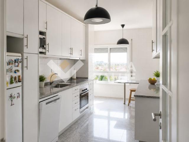 Apartamento T4