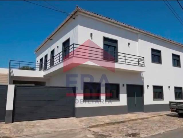 Apartamento T4
