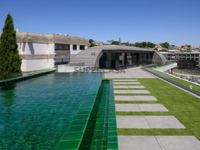 Apartamento T4 + 1 com piscina, Estoril, Cascais